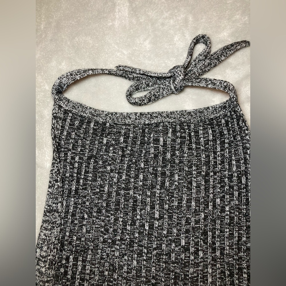 Ribbed Halter Tank Top in Black & White - Picture 3 of 8